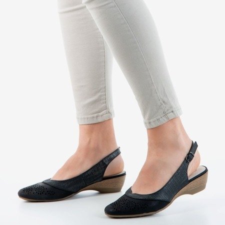 Ladies' black sandals with openwork Asina - Footwear