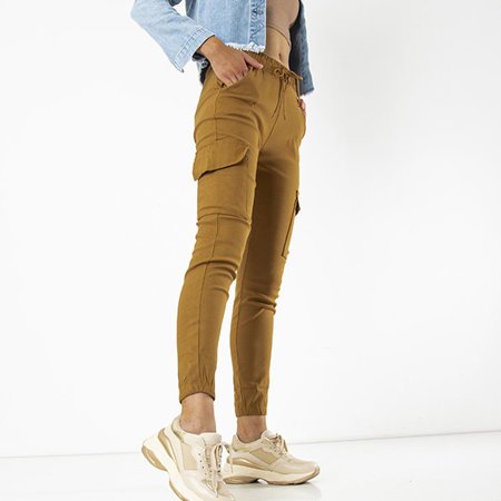 Light brown women's cargo pants with pockets - Clothing
