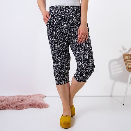 Patterned women's 3/4 PLUS SIZE pants - Clothing
