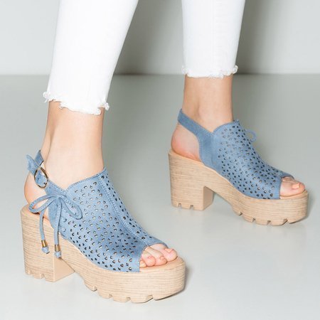 Women's blue openwork sandals on the Noris post - Footwear