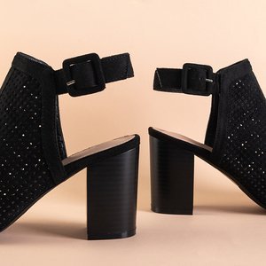 Black women's openwork sandals on the Zira post - Footwear