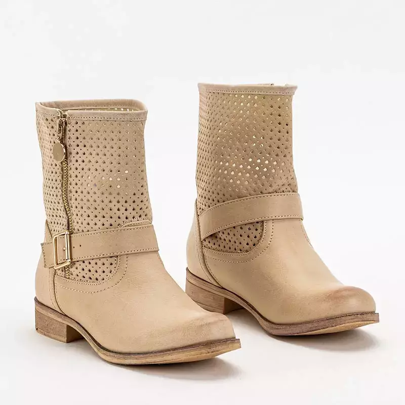 OUTLET Beige women's openwork ankle boots with flat heels Abastinea - Shoes
