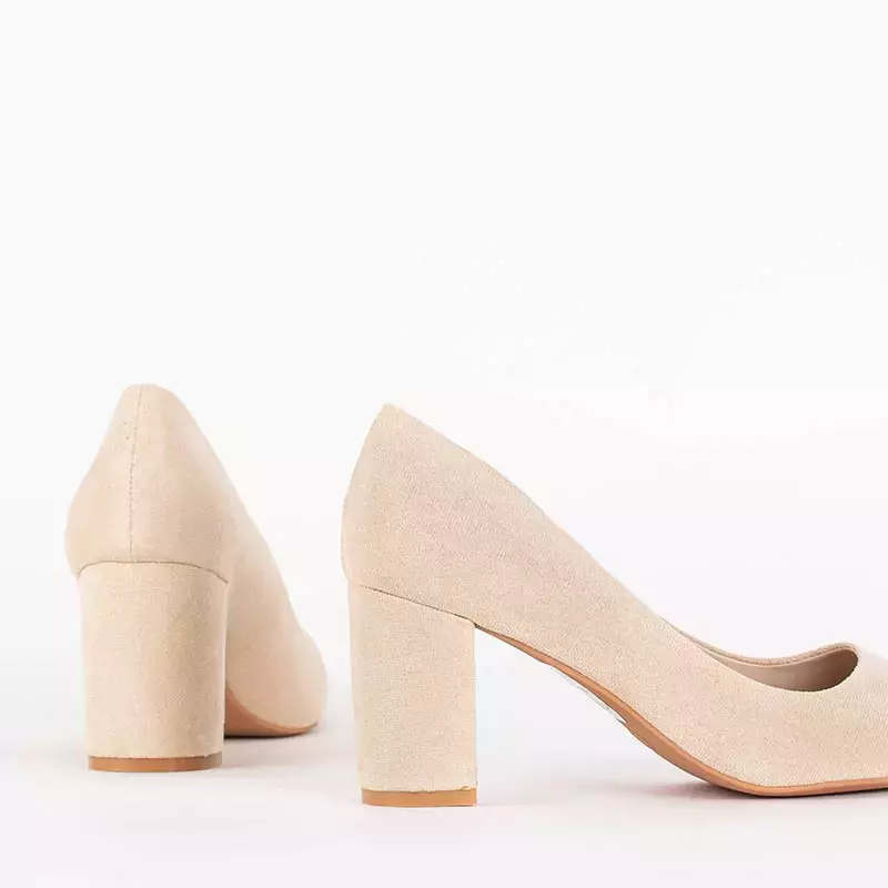 OUTLET Cream women's pumps on a post Tirika - Footwear