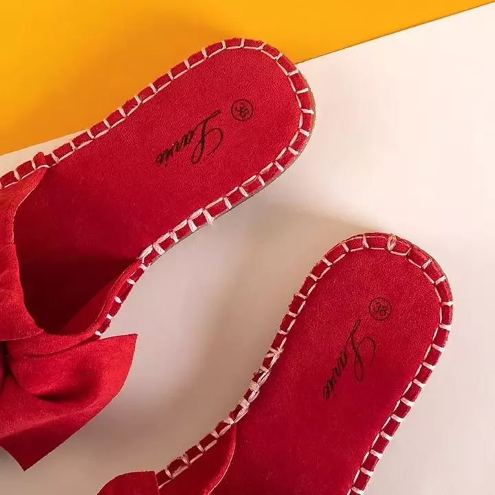 OUTLET Red women's slippers with a bow Bonehas - Footwear