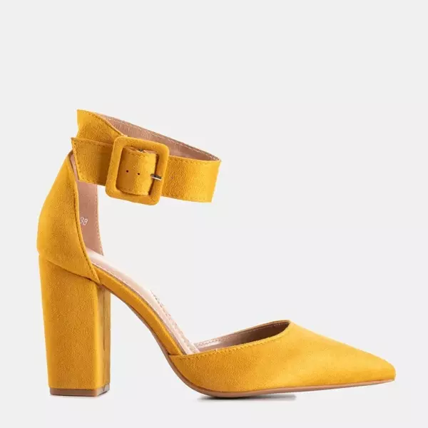 OUTLET Women's mustard-colored pumps Adiess - Shoes
