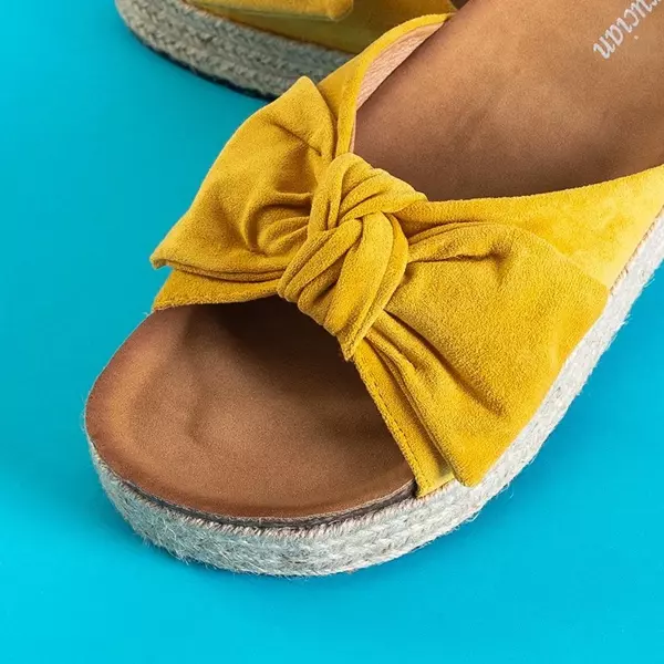 OUTLET Yellow women's slippers with a bow Martyna - Shoes