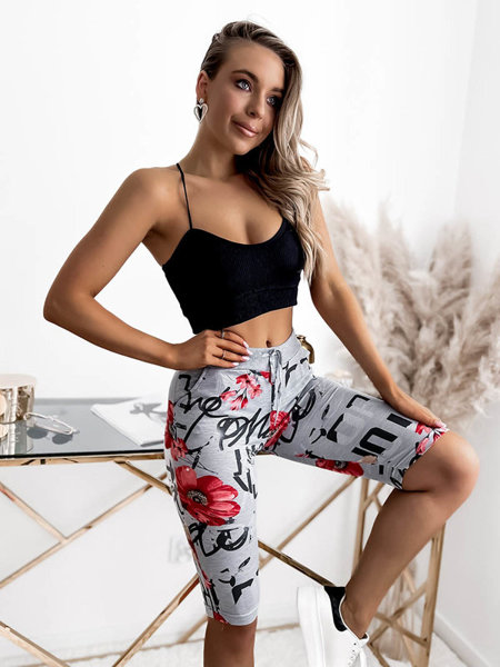 Women's gray and red 3/4 print shorts PLUS SIZE- Clothing
