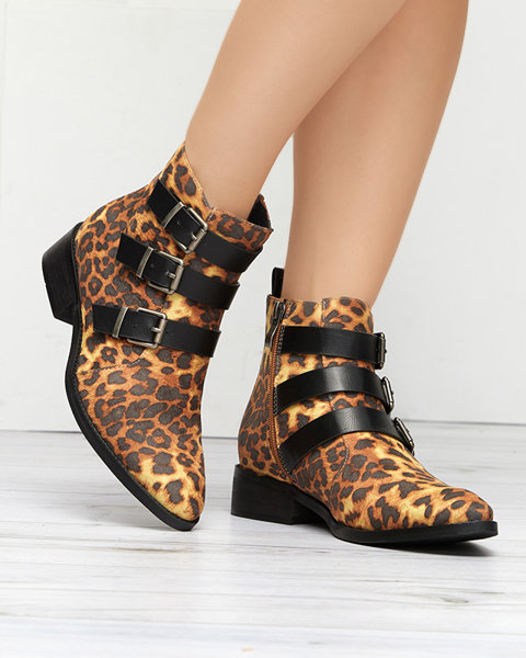 Women's leopard print boots with flat heels Leopado - Shoes